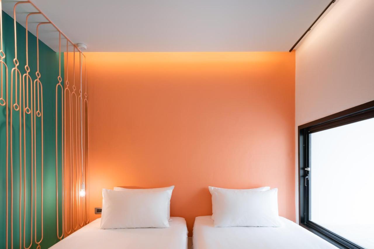Speck Bangkok Hostel Bagian luar foto