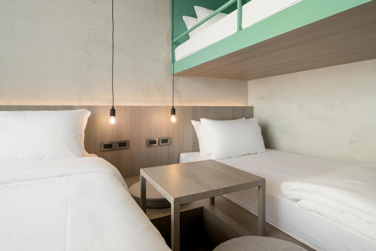 Speck Bangkok Hostel Bagian luar foto