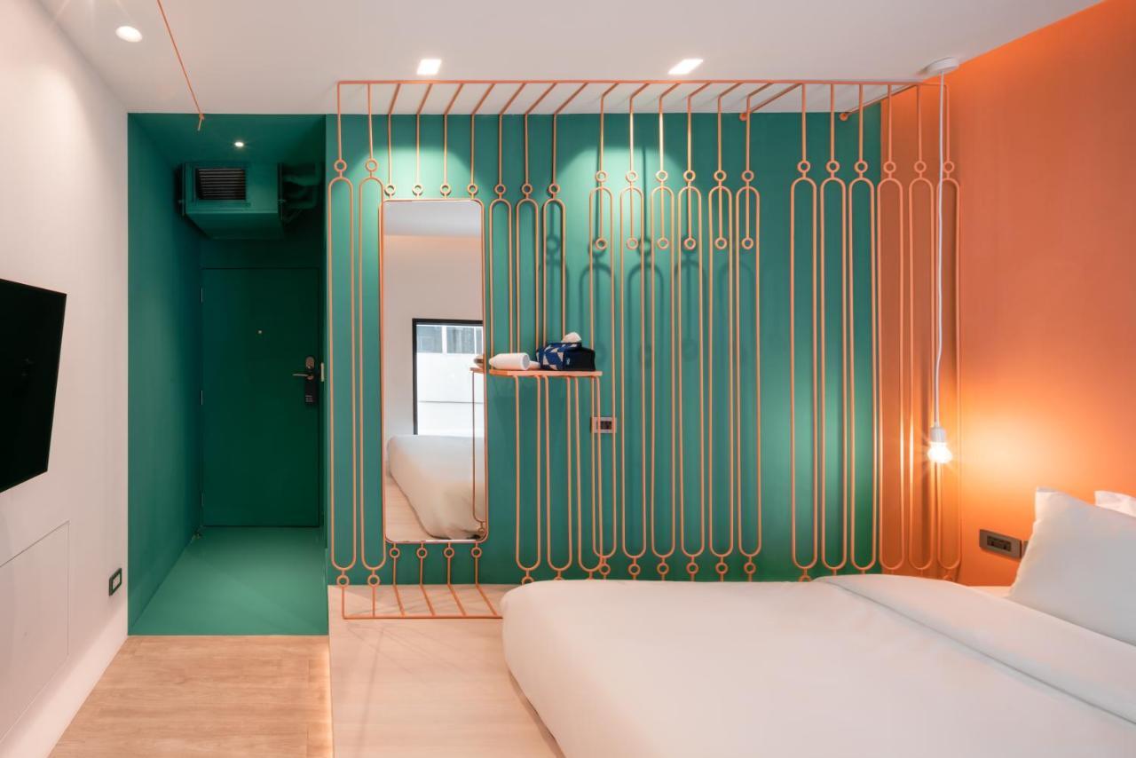 Speck Bangkok Hostel Bagian luar foto