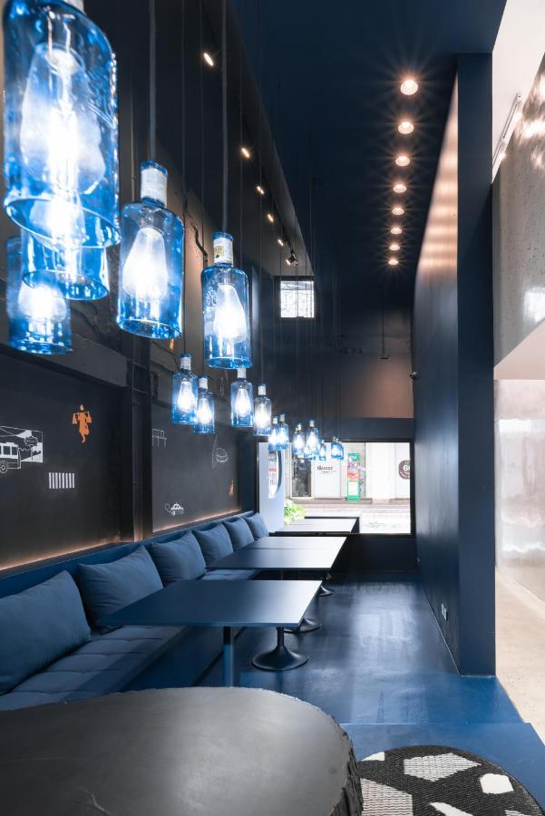 Speck Bangkok Hostel Bagian luar foto